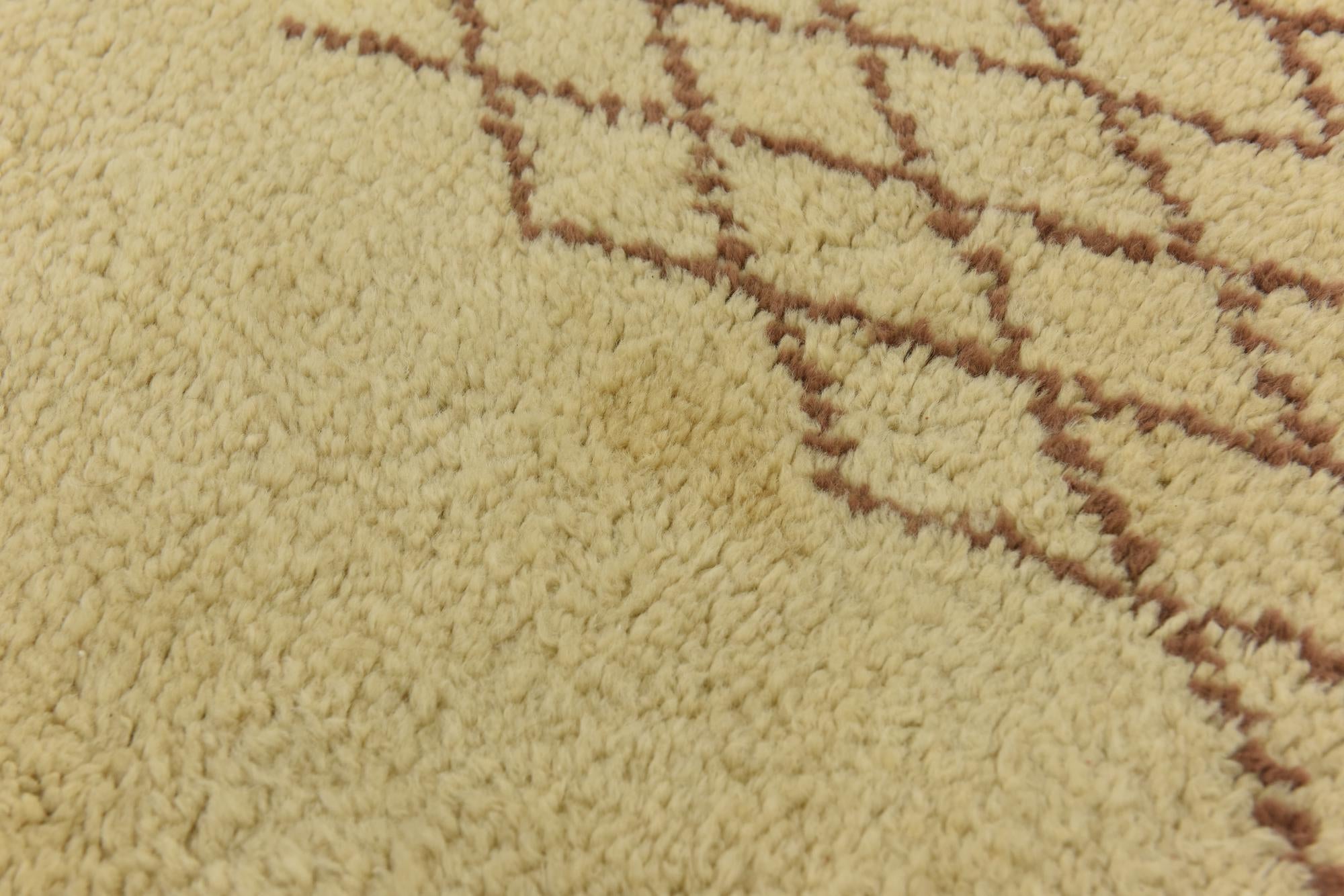 5' 6 x 8' 8 Hand Knotted Moroccan Wool Rug