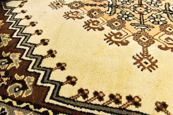 6' 7 x 9' 10 Hand Knotted Moroccan Wool Rug