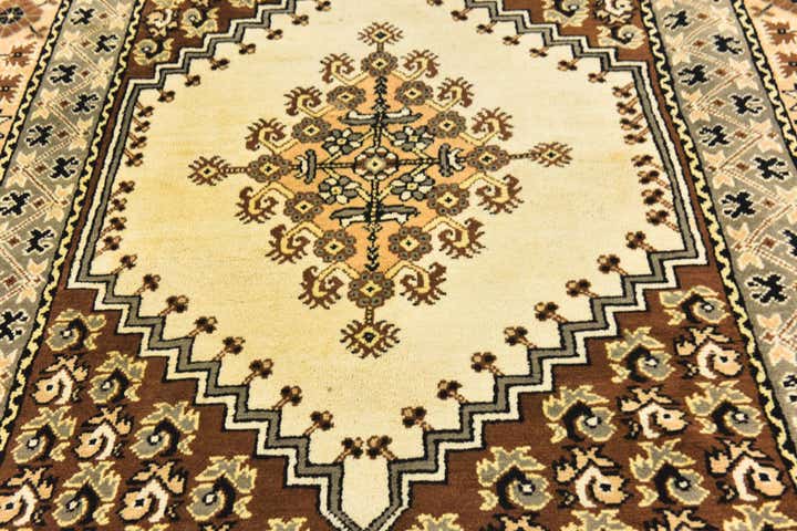 6' 7 x 9' 10 Hand Knotted Moroccan Wool Rug