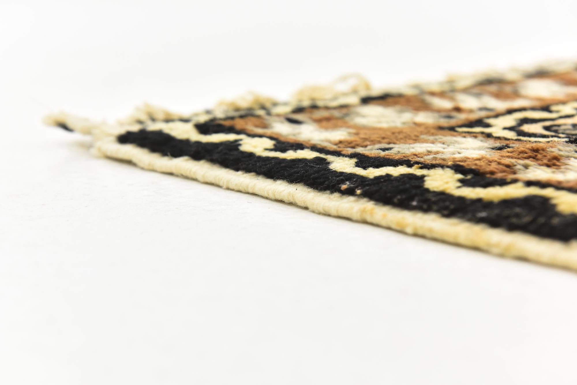 6' 7 x 9' 10 Hand Knotted Moroccan Wool Rug