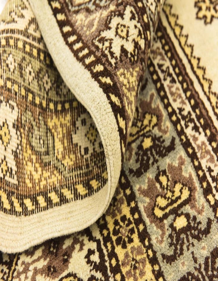 Detail image of 6' 6 x 9'  Hand Knotted Moroccan Wool Rug