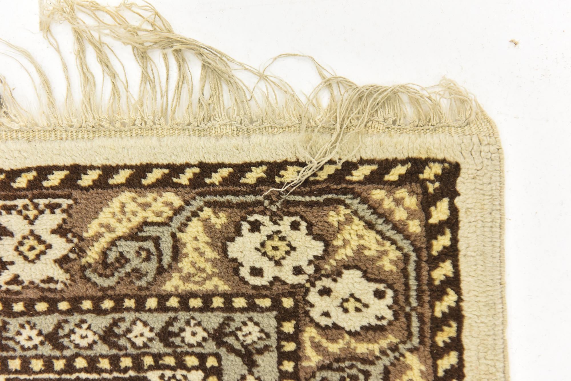 6' 6 x 9' Hand Knotted Moroccan Wool Rug