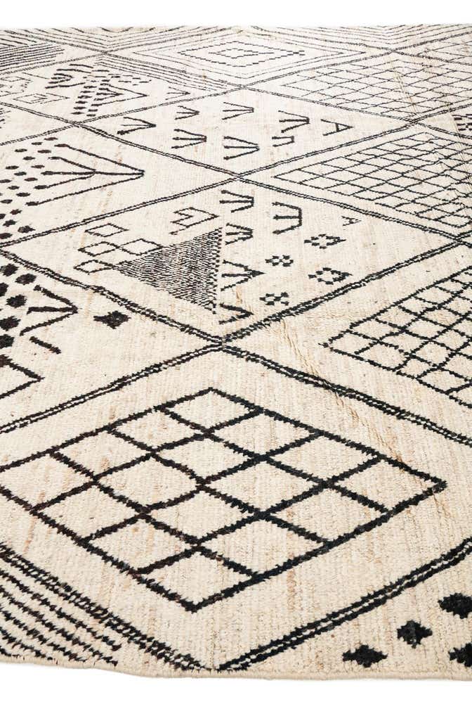 10' 7 x 14' 1 Hand Knotted Moroccan Wool Rug