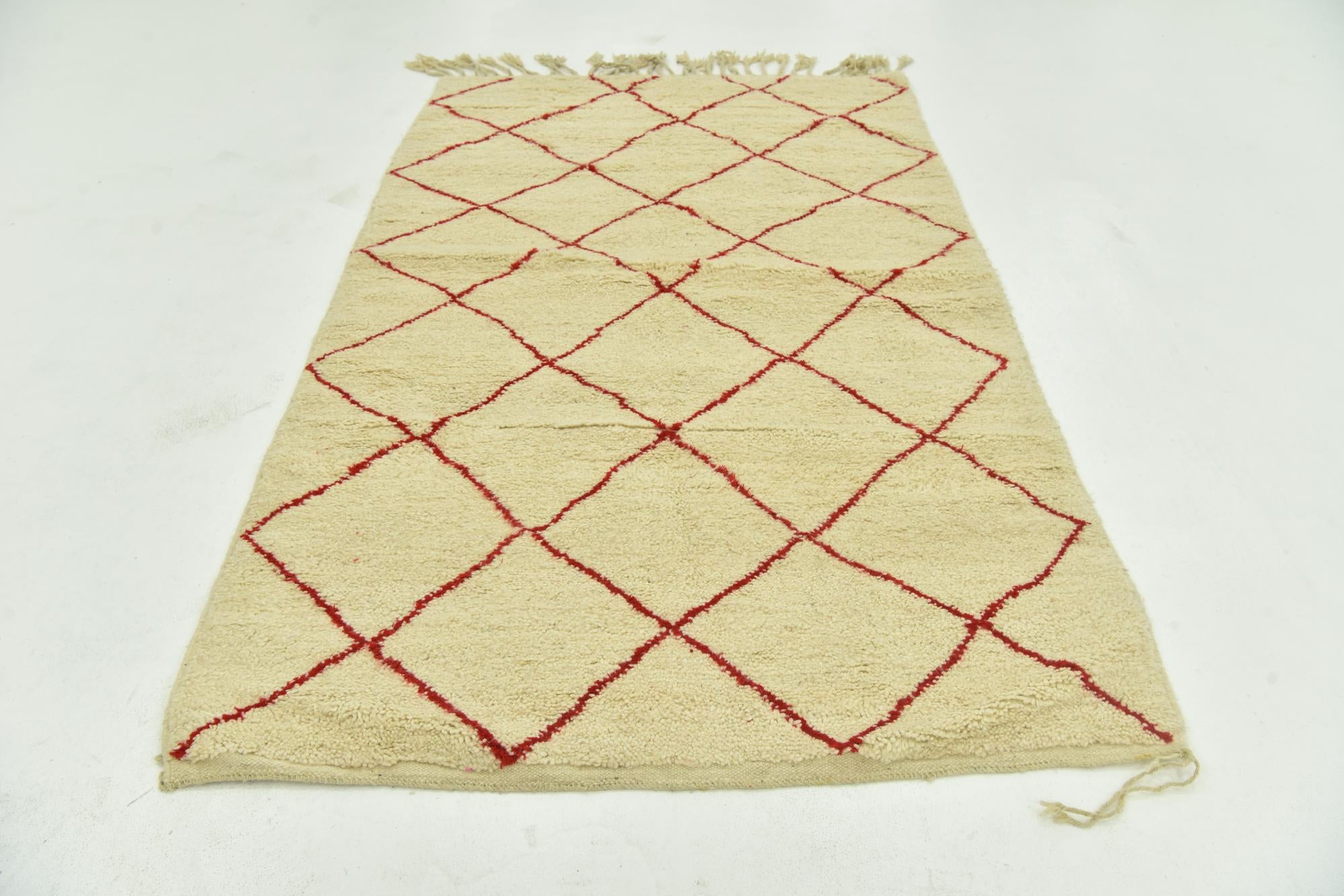 5' x 8' 4 Hand Knotted Moroccan Wool Rug