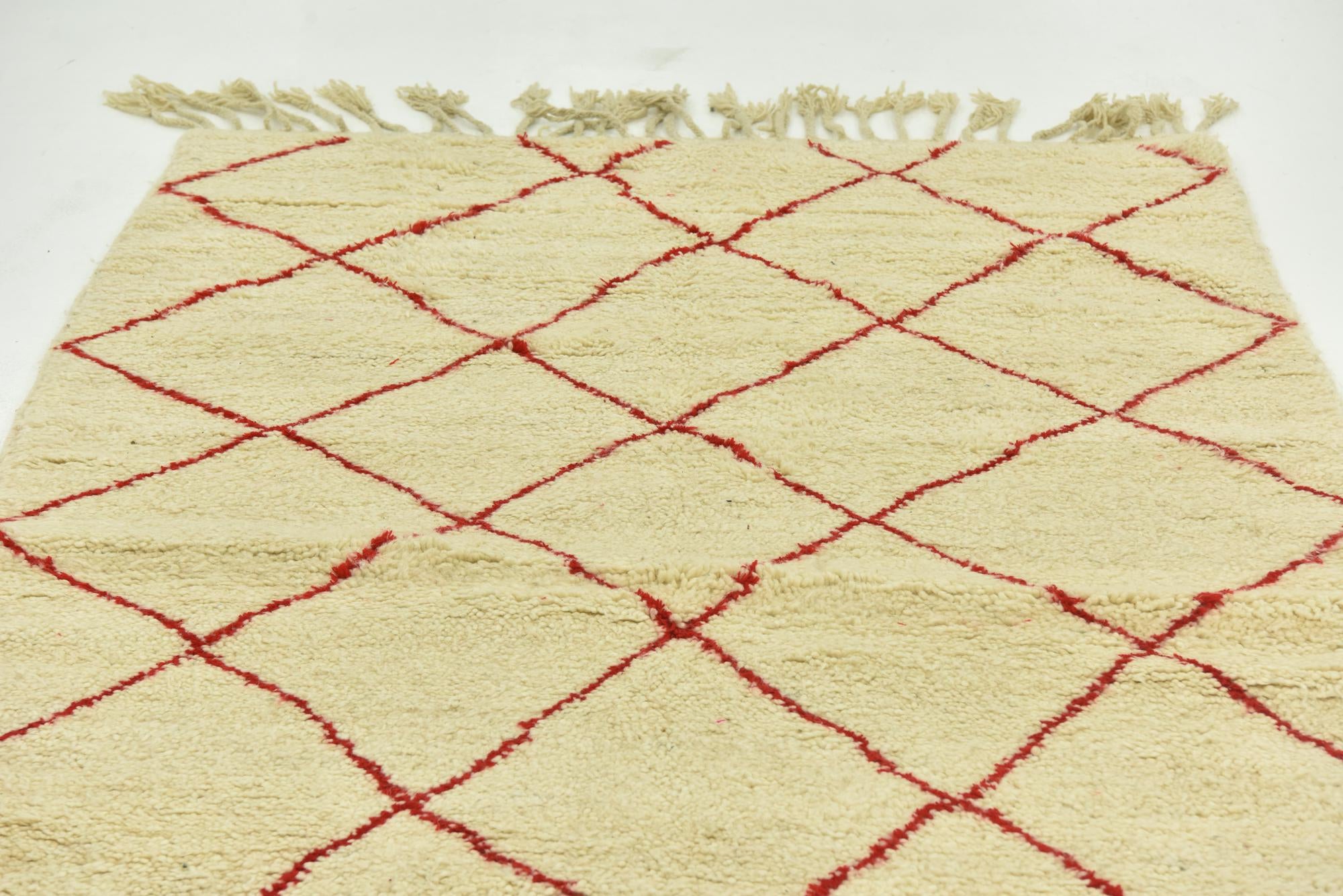 5' x 8' 4 Hand Knotted Moroccan Wool Rug