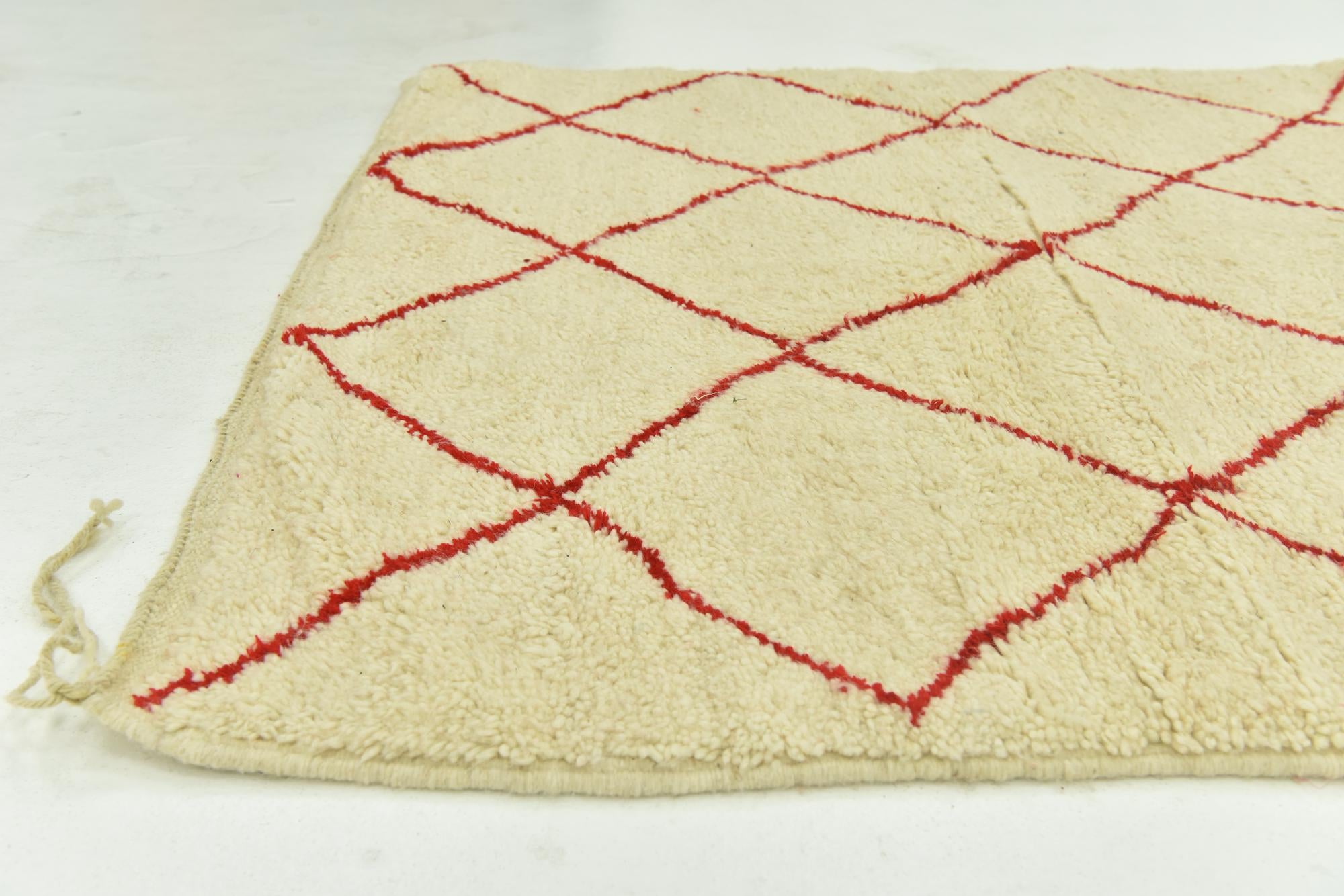 5' x 8' 4 Hand Knotted Moroccan Wool Rug