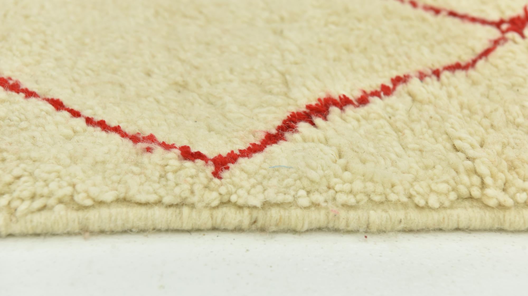 5' x 8' 4 Hand Knotted Moroccan Wool Rug