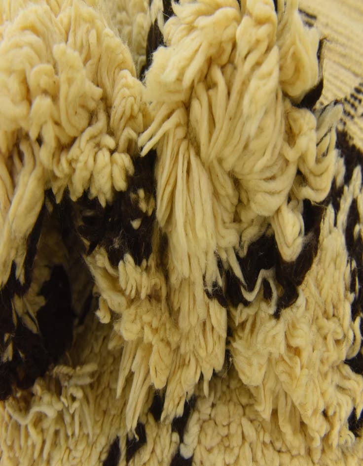 Detail image of 6' 6 x 9' 1  Hand Knotted Moroccan Wool Rug