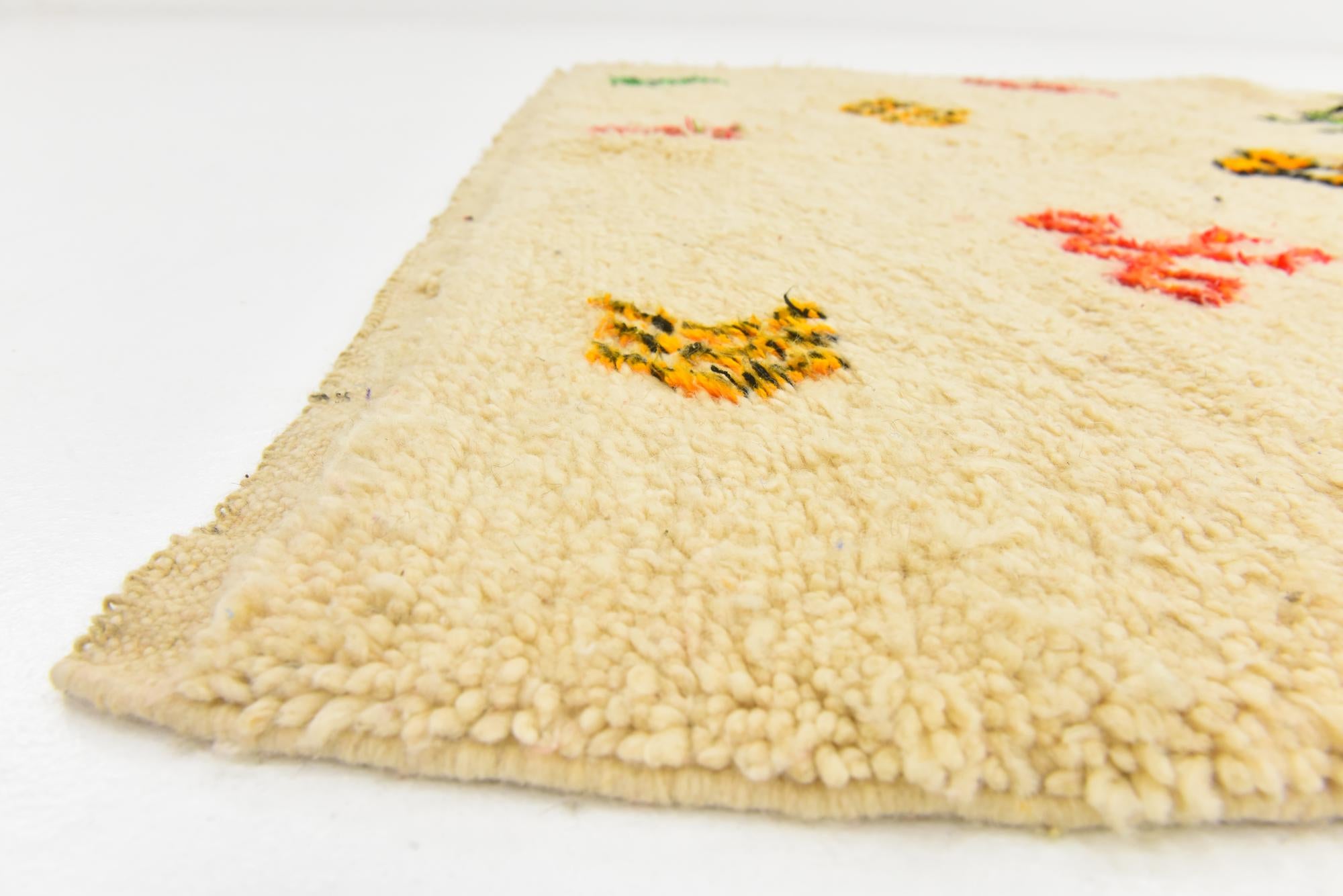 5' 4 x 7' 10 Hand Knotted Moroccan Wool Rug