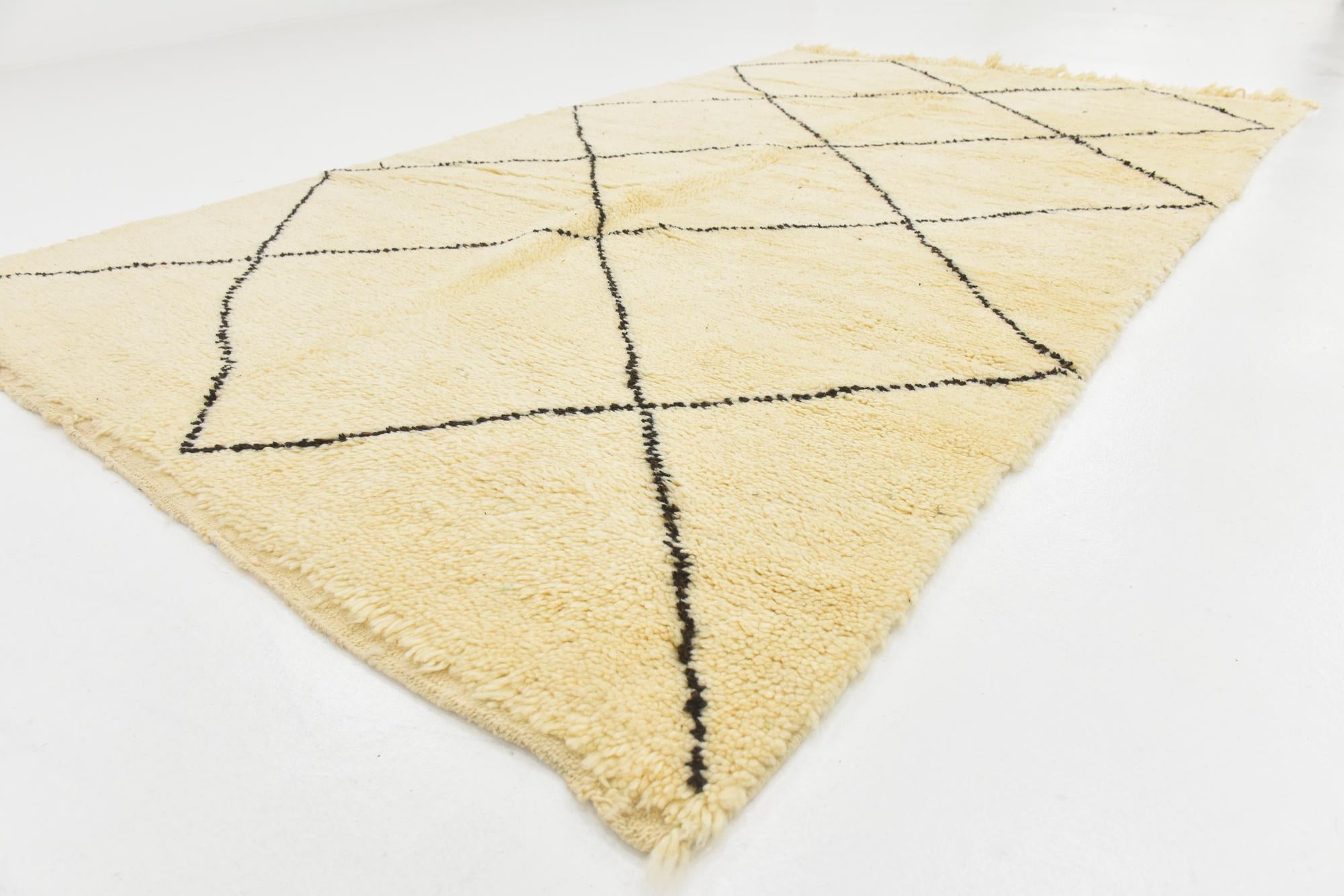 5' 1 x 8' 3 Hand Knotted Moroccan Wool Rug