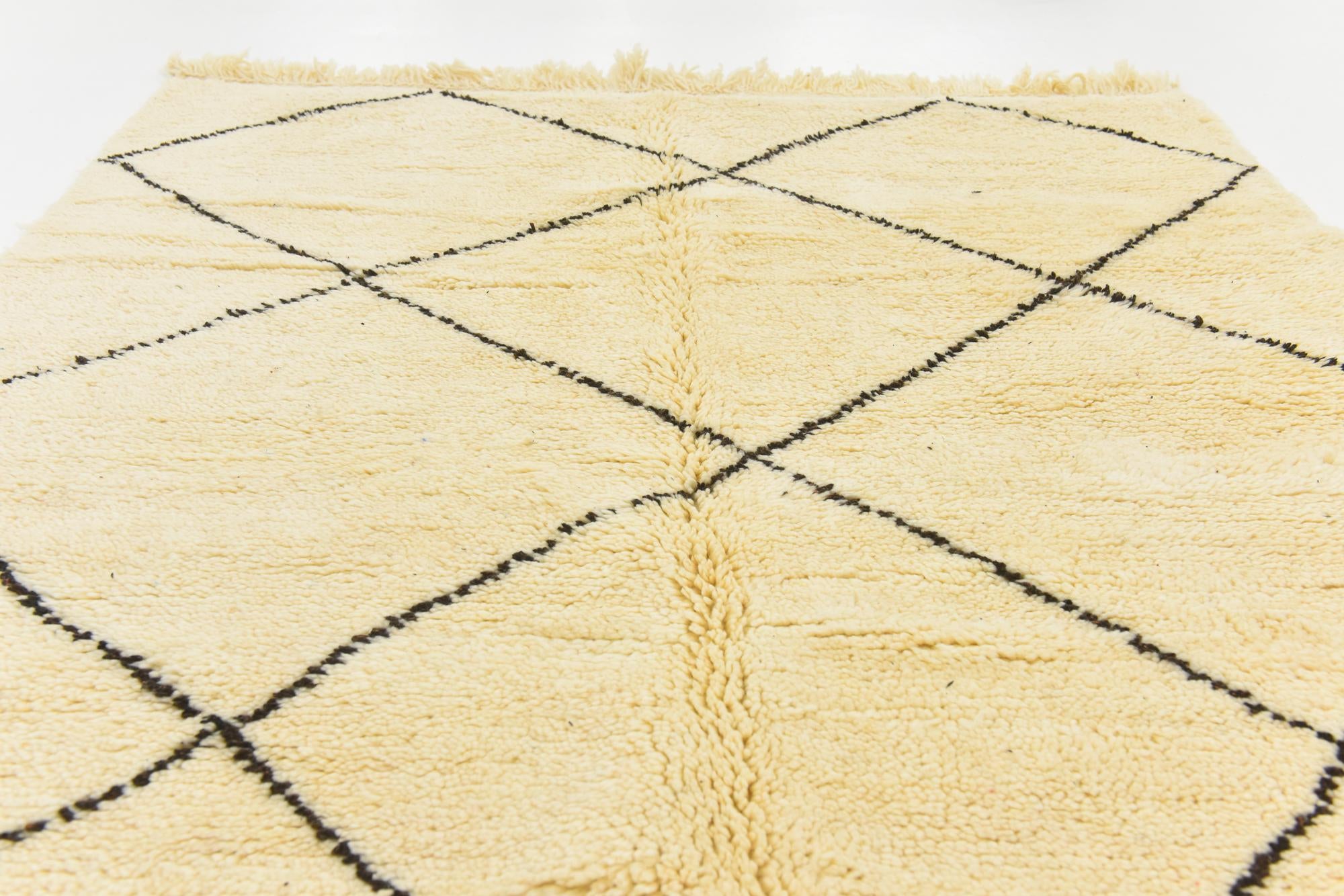 5' 1 x 8' 3 Hand Knotted Moroccan Wool Rug