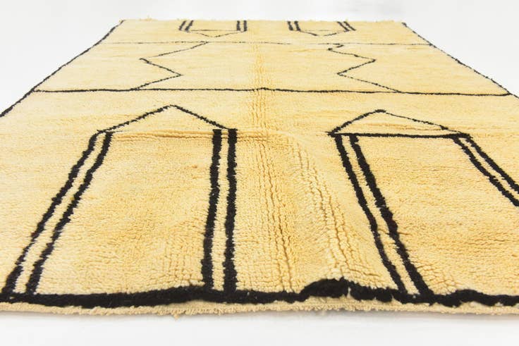 Detail image of 5' 6 x 7' 5 Hand Knotted Moroccan Wool Rug