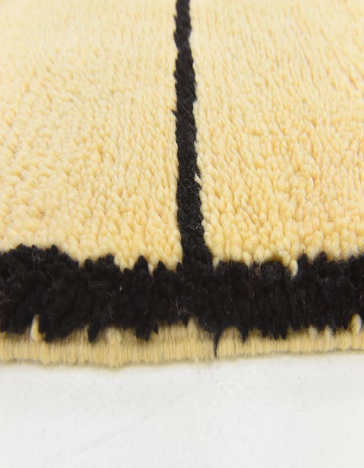 Detail image of 5' 6 x 7' 5  Hand Knotted Moroccan Wool Rug