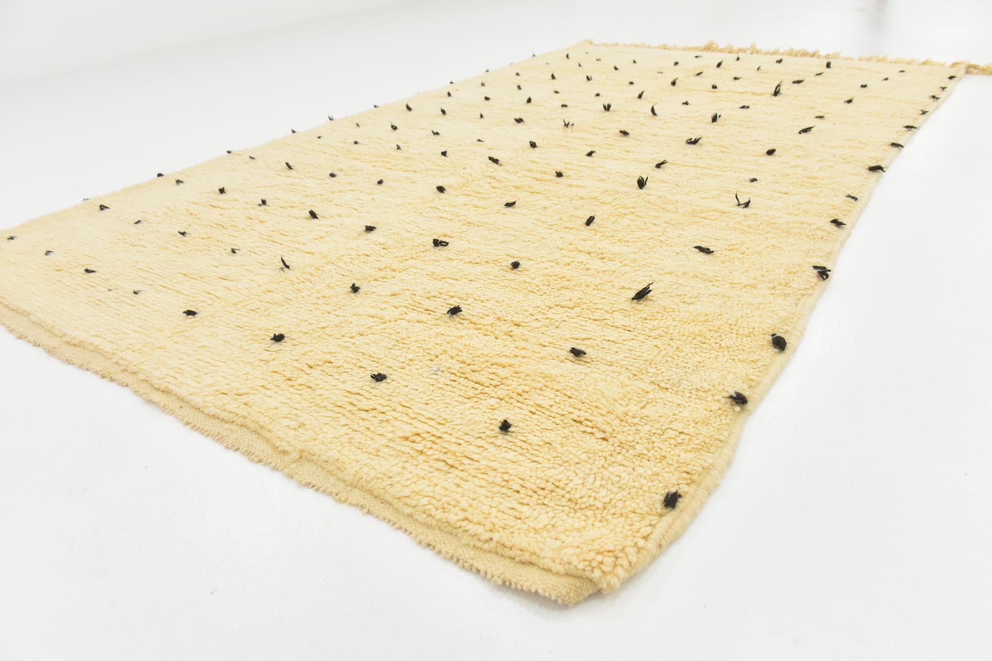 5' x 8' 3 Hand Knotted Moroccan Wool Rug