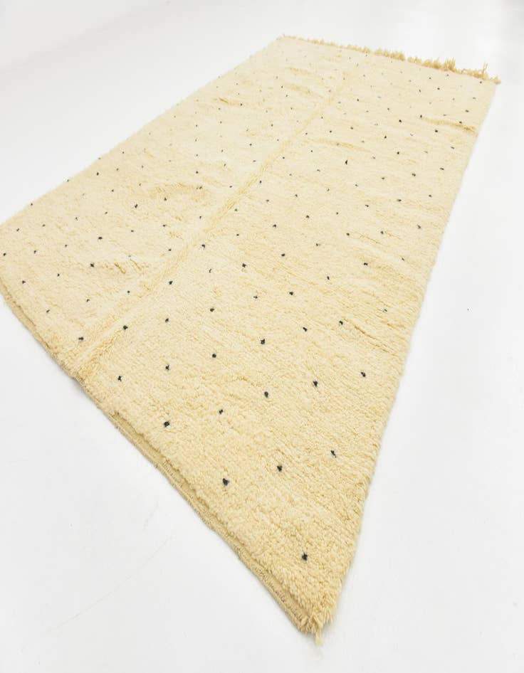 Detail image of 6' 9 x 9' 9 Hand Knotted Moroccan Wool Rug