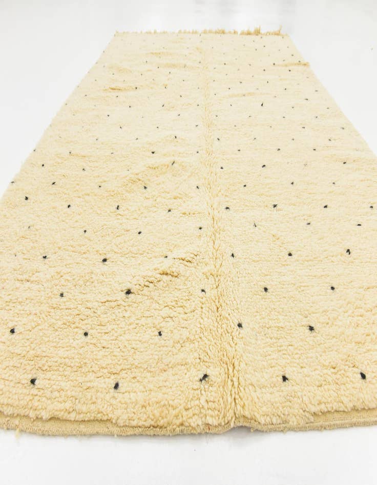 Detail image of 6' 9 x 9' 9 Hand Knotted Moroccan Wool Rug