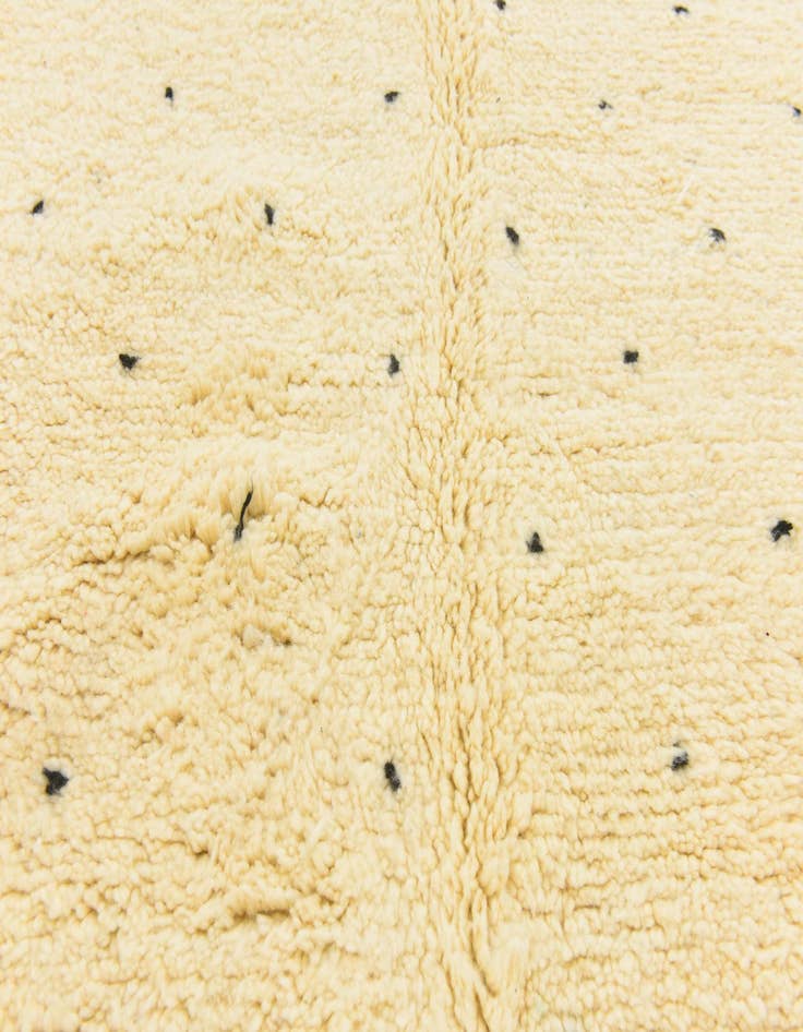 Detail image of 6' 9 x 9' 9 Hand Knotted Moroccan Wool Rug