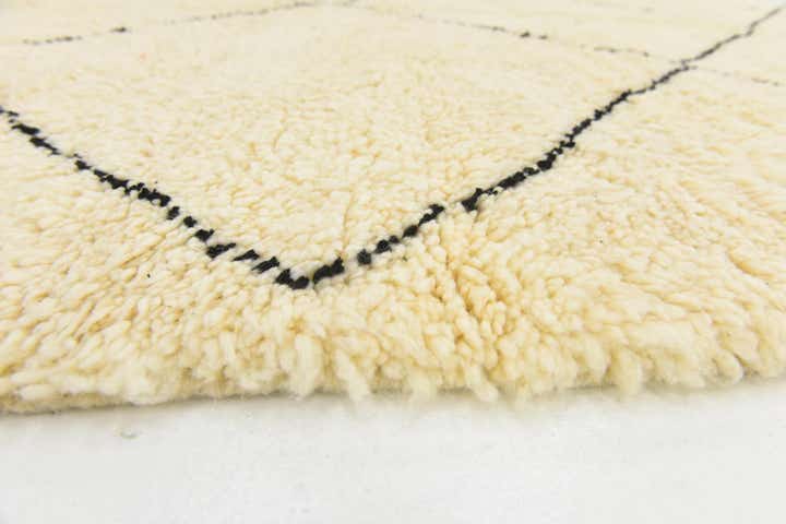 6' 8 x 9' 8 Hand Knotted Moroccan Wool Rug