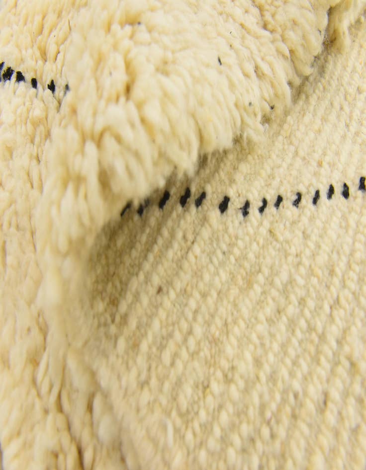 Detail image of 6' 8 x 9' 8  Hand Knotted Moroccan Wool Rug