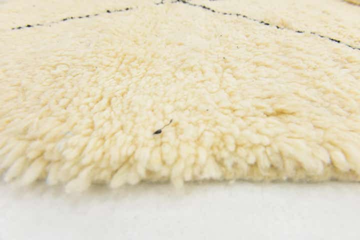 6' 8 x 9' 8 Hand Knotted Moroccan Wool Rug