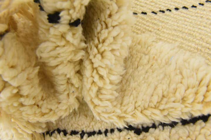 6' 8 x 9' 8 Hand Knotted Moroccan Wool Rug