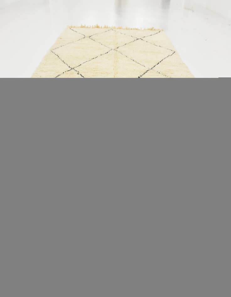 Detail image of 6' 8 x 9' 8  Hand Knotted Moroccan Wool Rug