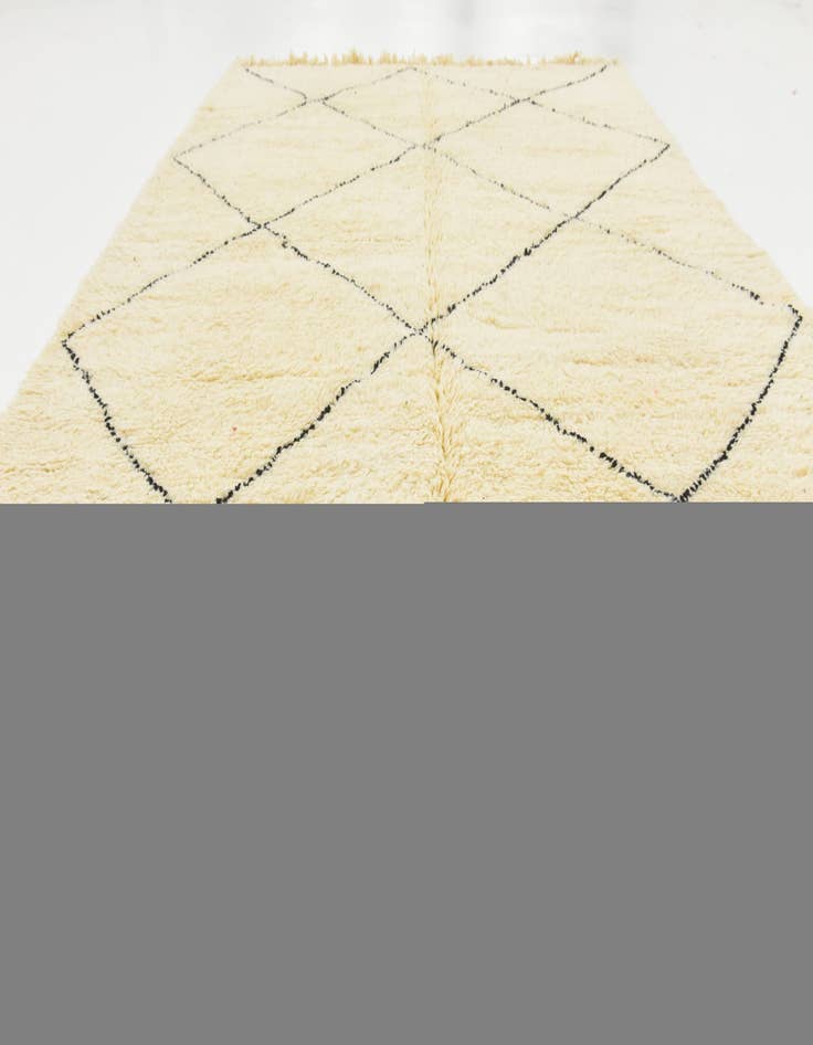 Detail image of 6' 8 x 9' 8  Hand Knotted Moroccan Wool Rug