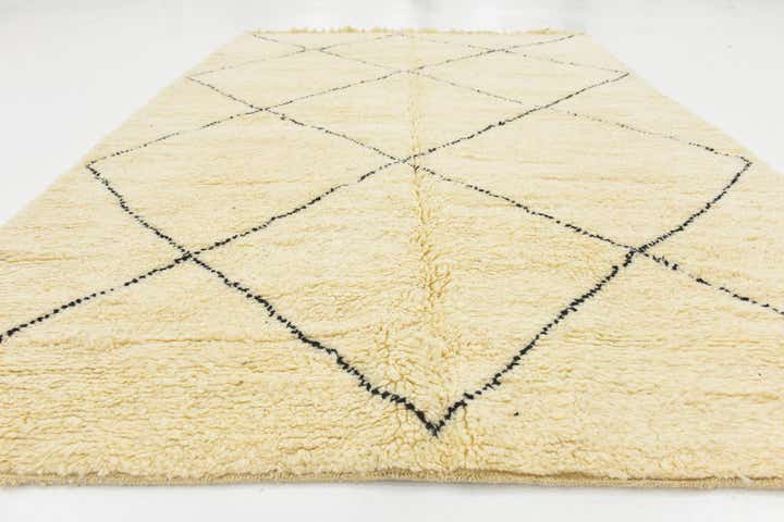 6' 8 x 9' 8 Hand Knotted Moroccan Wool Rug