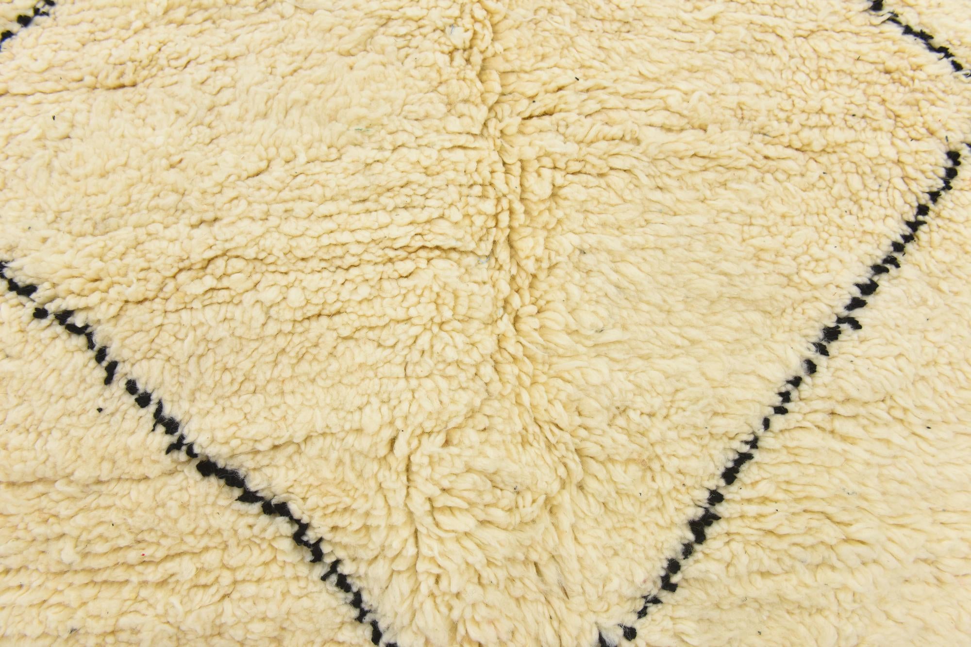 6' 8 x 9' 8 Hand Knotted Moroccan Wool Rug