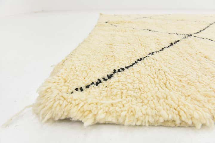 6' 8 x 9' 8 Hand Knotted Moroccan Wool Rug