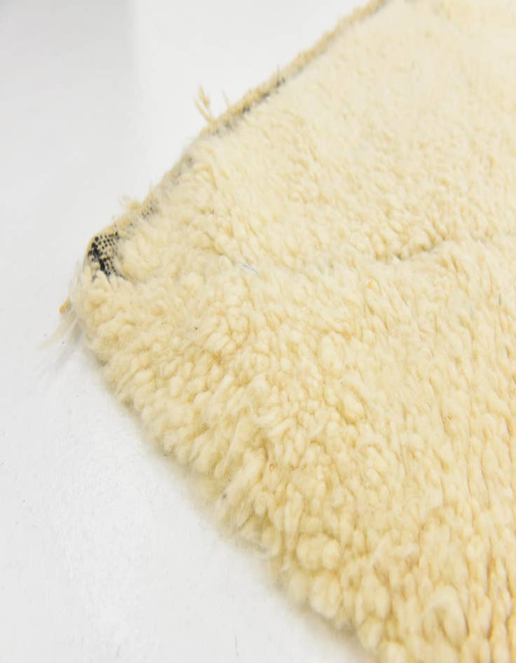 Detail image of 6' 10 x 9' 4  Hand Knotted Moroccan Wool Rug