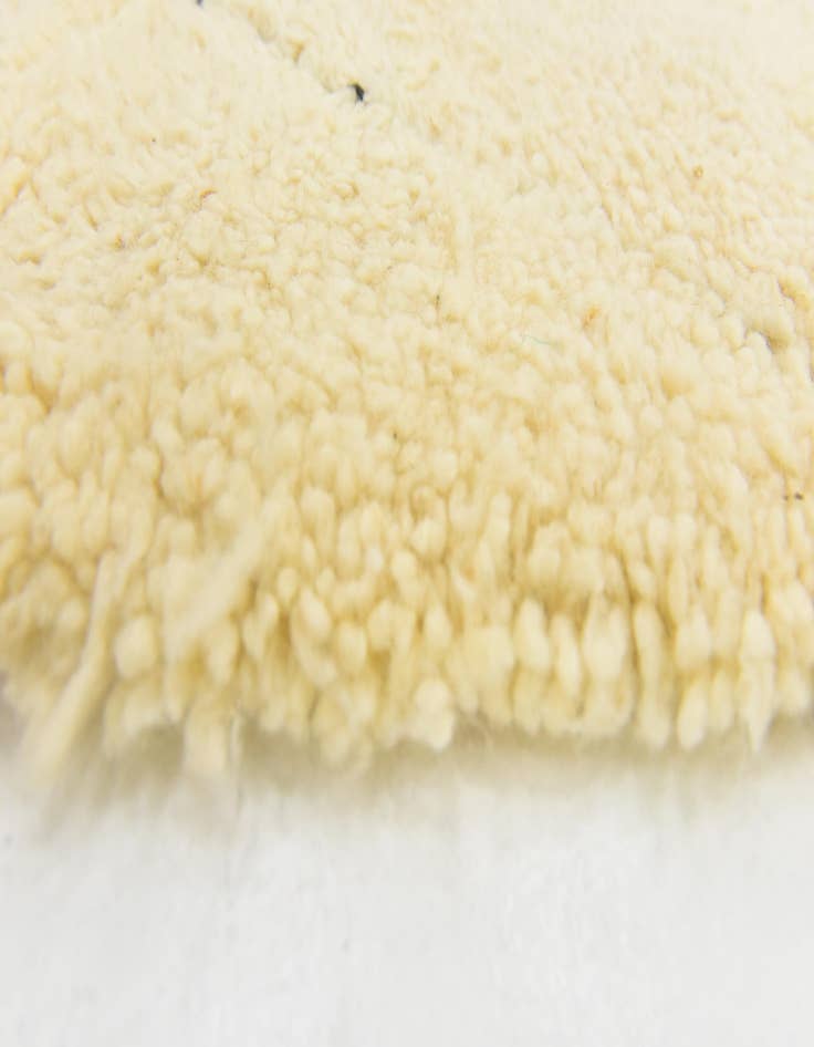 Detail image of 6' 10 x 9' 4  Hand Knotted Moroccan Wool Rug