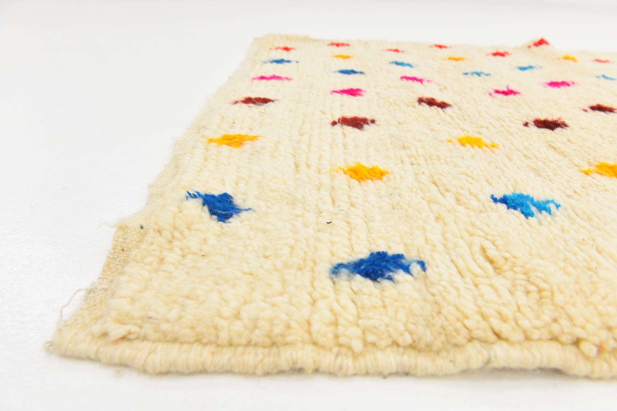 3' 4 x 4' 9 Hand Knotted Moroccan Wool Rug