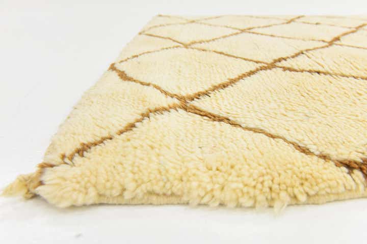 2' 10 x 5' 2 Hand Knotted Moroccan Wool Rug