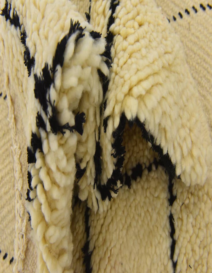 Detail image of 3' 2 x 5' 3  Hand Knotted Moroccan Wool Rug