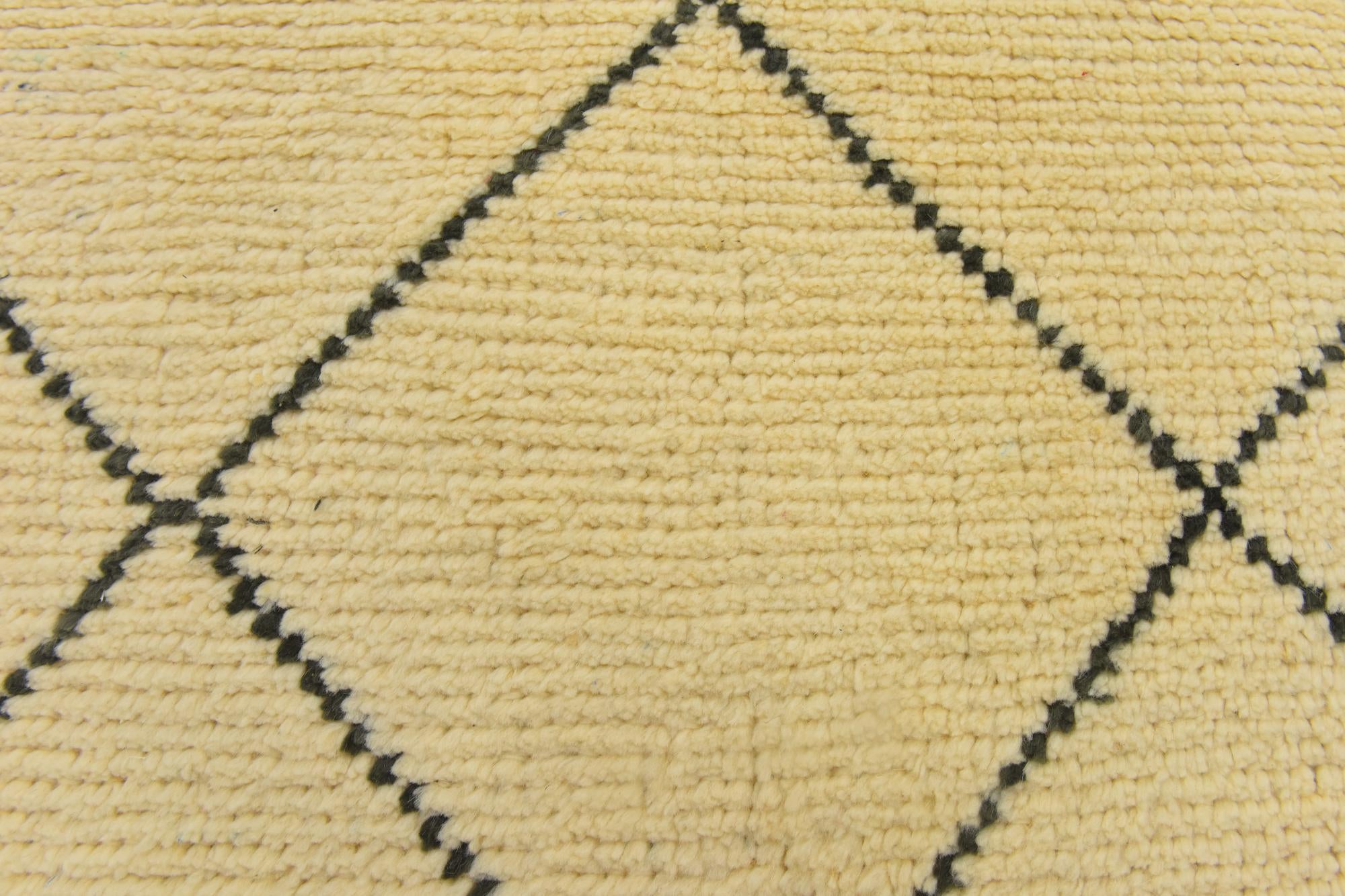 3' 1 x 4' 11 Hand Knotted Moroccan Wool Rug