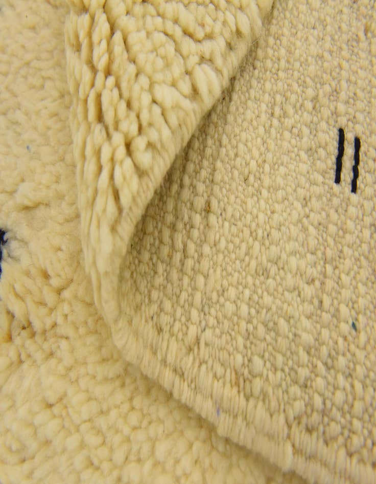 Detail image of 2' 10 x 4' 10  Hand Knotted Moroccan Wool Rug