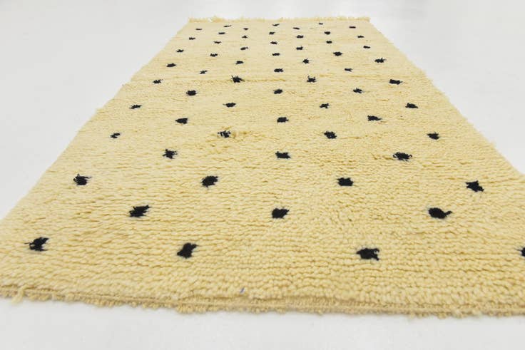 Detail image of 2' 10 x 4' 10 Hand Knotted Moroccan Wool Rug