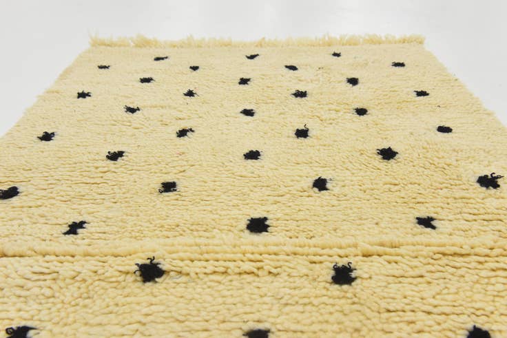 Detail image of 2' 10 x 4' 10 Hand Knotted Moroccan Wool Rug