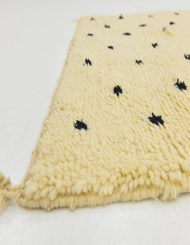 Detail image of 2' 10 x 4' 10  Hand Knotted Moroccan Wool Rug