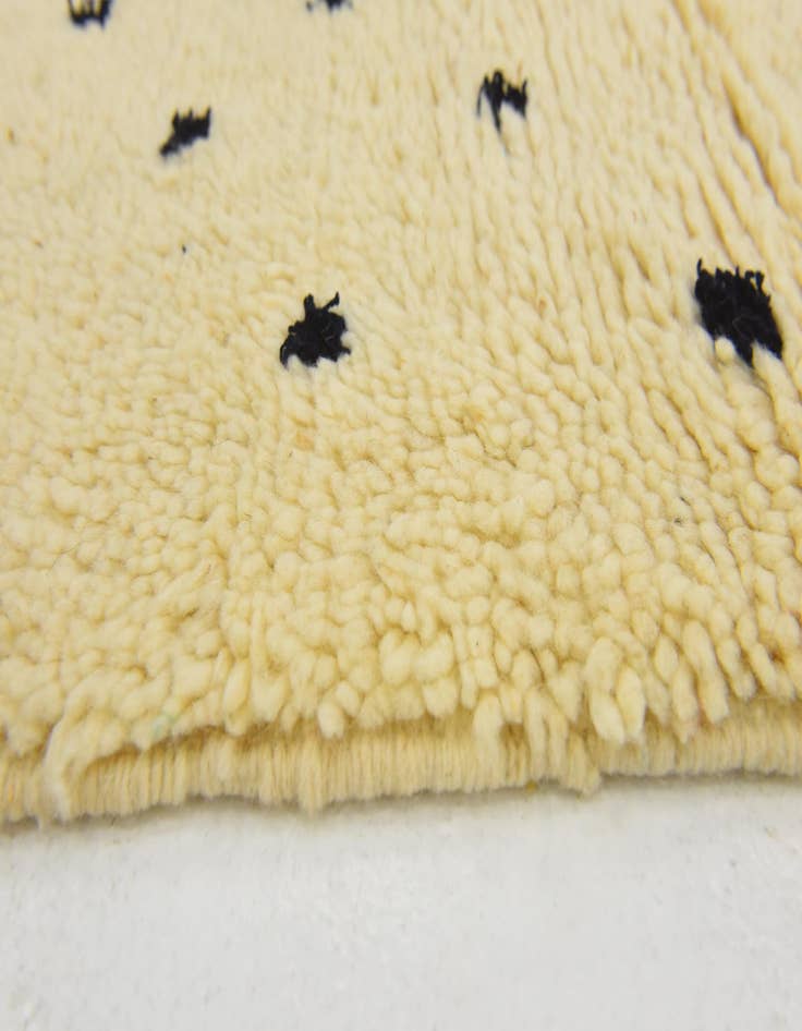 Detail image of 2' 10 x 4' 10  Hand Knotted Moroccan Wool Rug