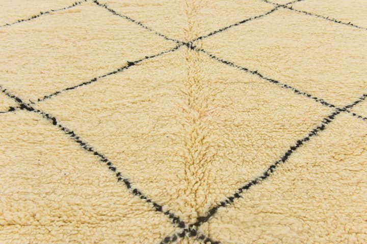 6' 6 x 9' 4 Hand Knotted Moroccan Wool Rug