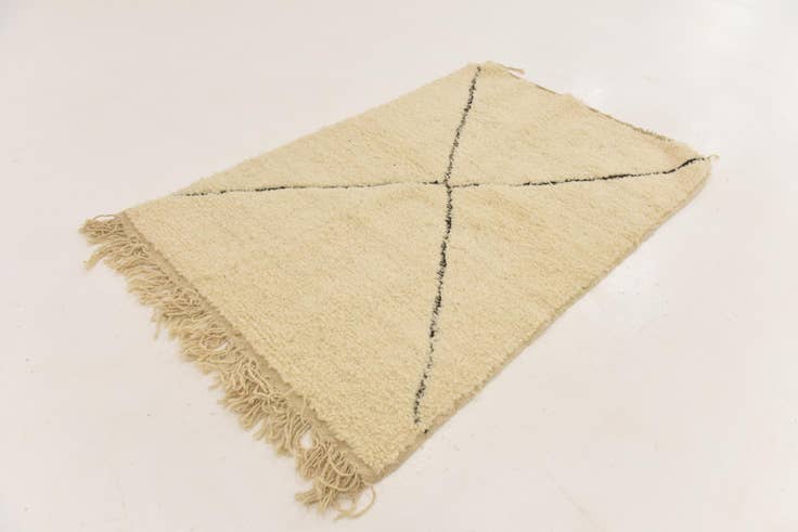 Detail image of 3' 3 x 5' 1 Hand Knotted Moroccan Wool Rug