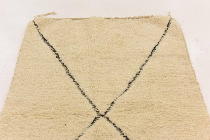 Detail image of 3' 3 x 5' 1 Hand Knotted Moroccan Wool Rug