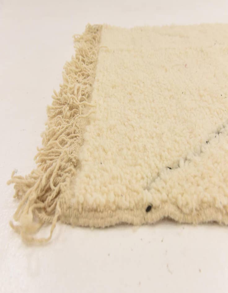 Detail image of 3' 3 x 5' 1  Hand Knotted Moroccan Wool Rug