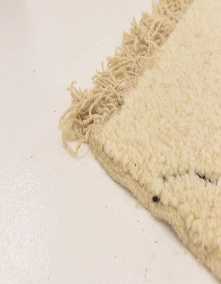 Detail image of 3' 3 x 5' 1  Hand Knotted Moroccan Wool Rug