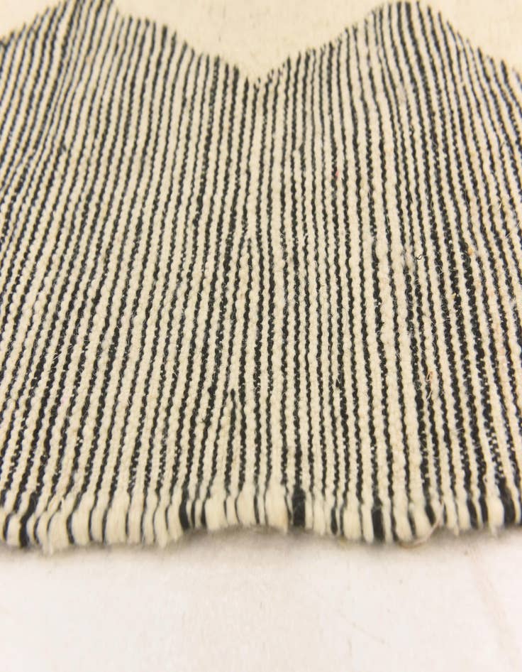 Detail image of 6' 4 x 9' 2  Hand Knotted Moroccan Wool Rug