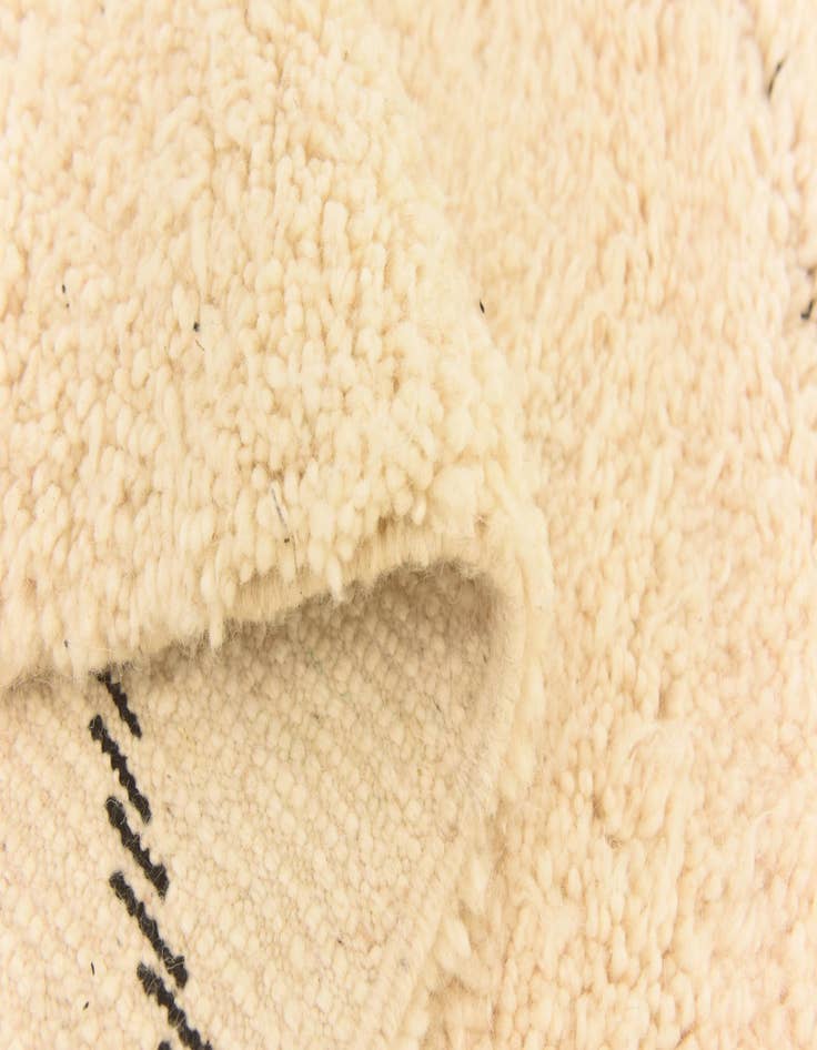 Detail image of 6' 7 x 9' 9  Hand Knotted Moroccan Wool Rug