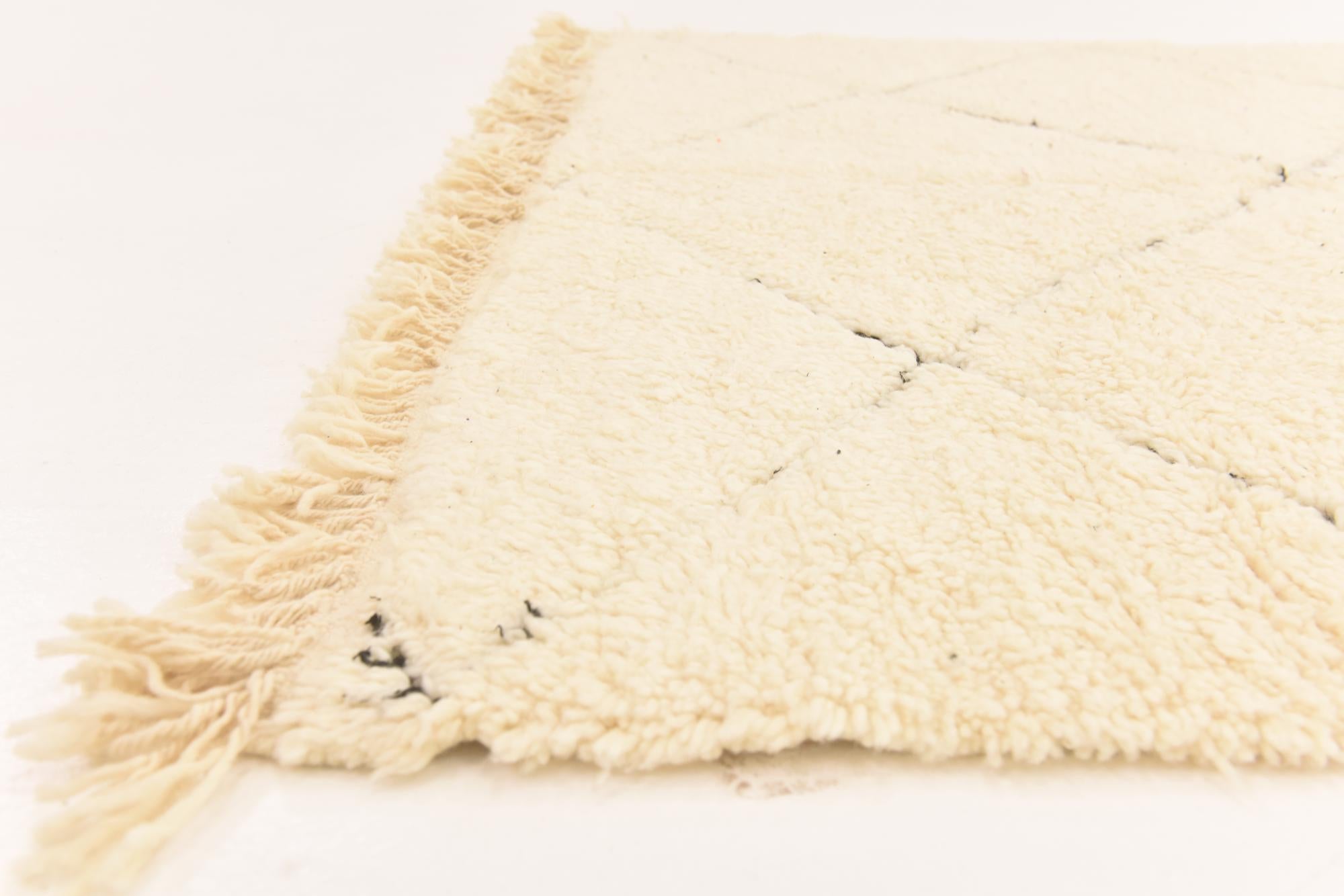 6' 3 x 10' 2 Hand Knotted Moroccan Wool Rug