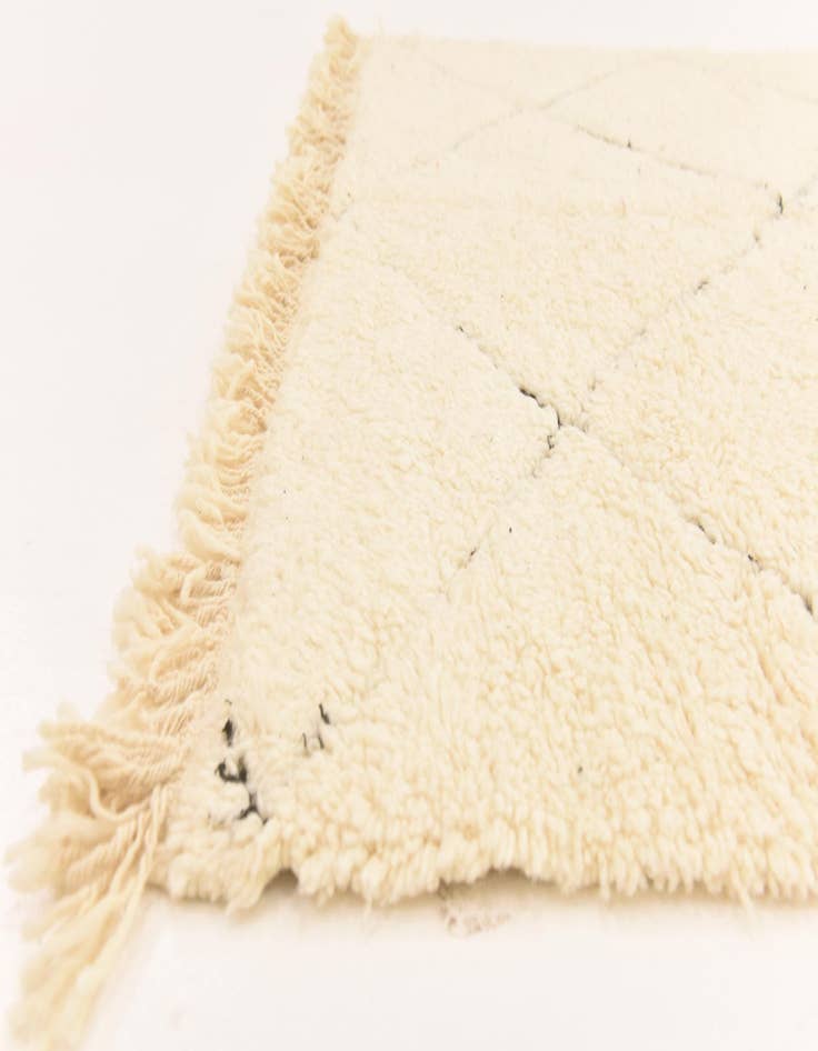 Detail image of 6' 3 x 10' 2  Hand Knotted Moroccan Wool Rug